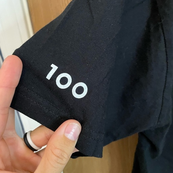 Peloton Black Tshirt Medium Century 100 - Picture 6 of 6